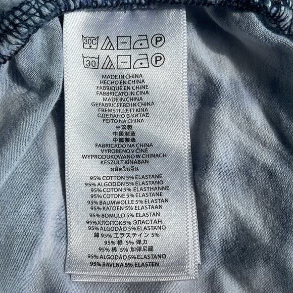 Michael Kors short sleeved Size M - Picture 4 of 4